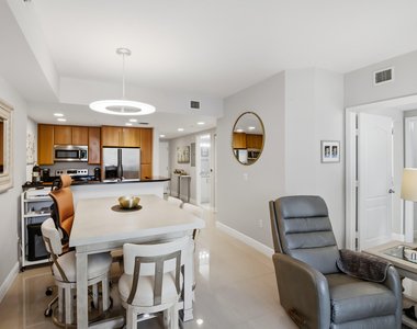 191 Se 20th Avenue - Photo Thumbnail 13