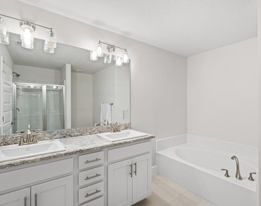 692 Ne Turtleback Trail - Photo Thumbnail 33