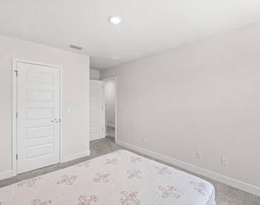 692 Ne Turtleback Trail - Photo Thumbnail 30