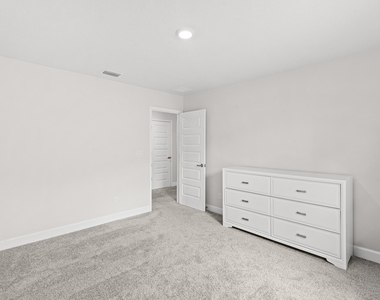 692 Ne Turtleback Trail - Photo Thumbnail 32