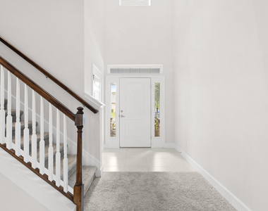692 Ne Turtleback Trail - Photo Thumbnail 5