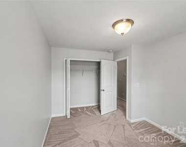 13983 Singleleaf Lane - Photo Thumbnail 19