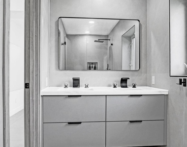6700 E Tropical Way - Photo Thumbnail 35