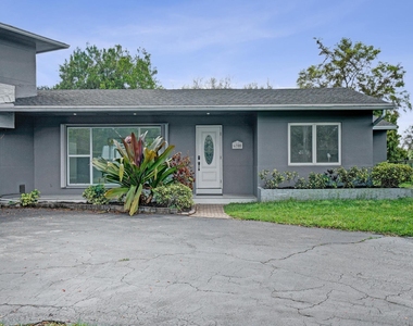 6700 E Tropical Way - Photo Thumbnail 79