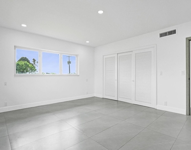 6700 E Tropical Way - Photo Thumbnail 47