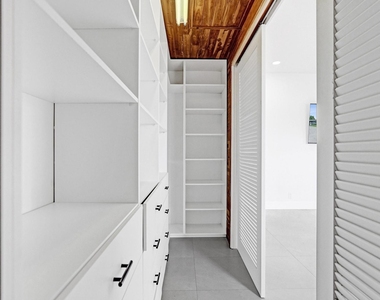6700 E Tropical Way - Photo Thumbnail 51