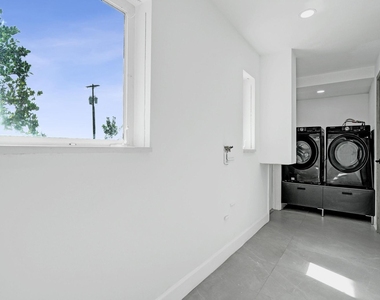 6700 E Tropical Way - Photo Thumbnail 64