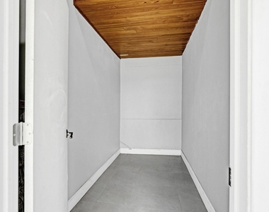6700 E Tropical Way - Photo Thumbnail 25