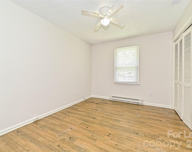 1119 Grady Street - Photo Thumbnail 12