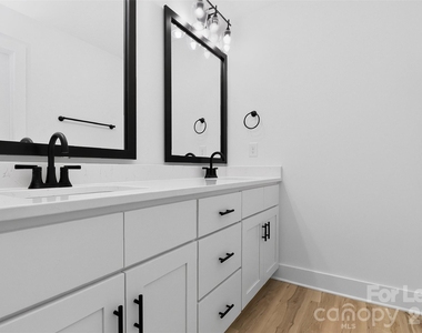308 E Tallyrand Avenue - Photo Thumbnail 25