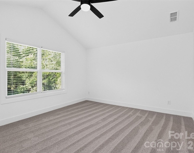308 E Tallyrand Avenue - Photo Thumbnail 21
