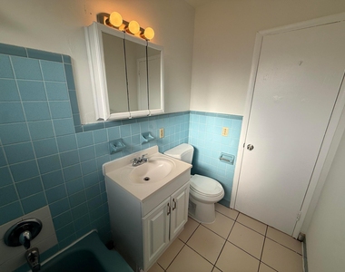 2915 Jackson Street - Photo Thumbnail 5