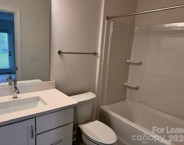9214 Delancey Lane - Photo Thumbnail 3