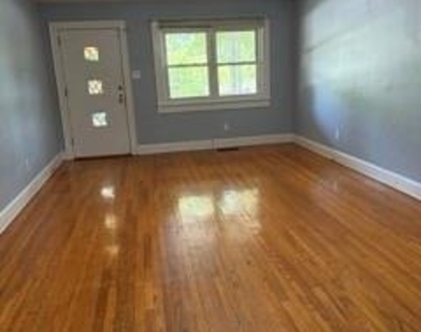 213 Glenwood Drive - Photo Thumbnail 1
