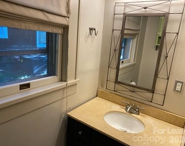 1201 E 35th Street - Photo Thumbnail 15