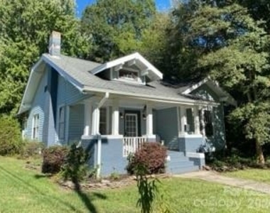 1201 E 35th Street - Photo Thumbnail 10