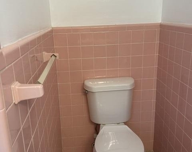 860 Nw 65th Avenue - Photo Thumbnail 22