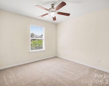 13809 Singleleaf Lane - Photo Thumbnail 11