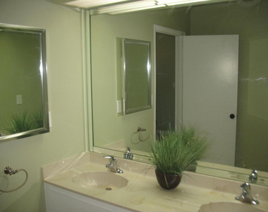 1805 Richard Lane - Photo Thumbnail 2