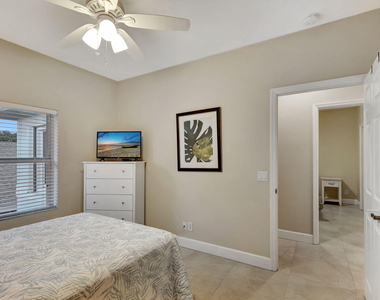 13814 Yarmouth Drive - Photo Thumbnail 12