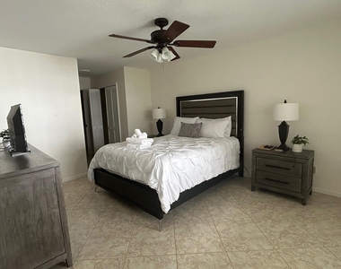 13810 Yarmouth Drive - Photo Thumbnail 5