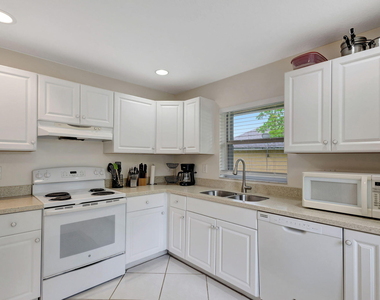 13810 Yarmouth Drive - Photo Thumbnail 13
