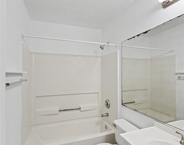 9535 University Terrace Drive - Photo Thumbnail 16