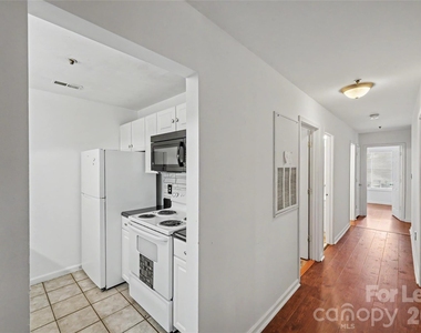 9535 University Terrace Drive - Photo Thumbnail 15