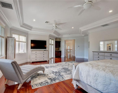 1320 S Lakeside Drive - Photo Thumbnail 33