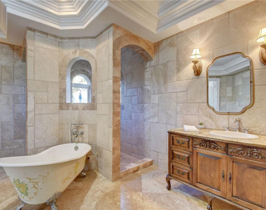 1320 S Lakeside Drive - Photo Thumbnail 37