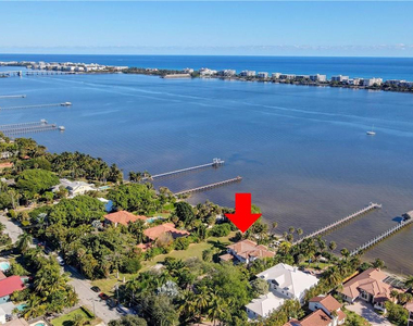 1320 S Lakeside Drive - Photo Thumbnail 49
