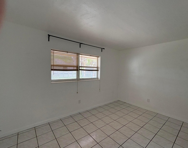 231 Sw 8th Street - Photo Thumbnail 22