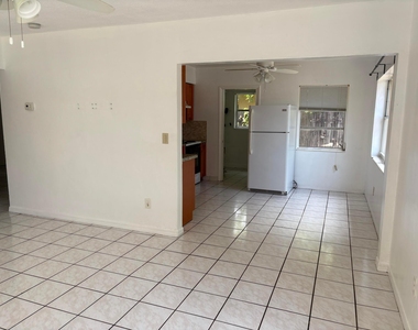 231 Sw 8th Street - Photo Thumbnail 5