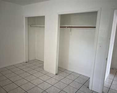 231 Sw 8th Street - Photo Thumbnail 12