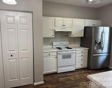 126 Marshland Lane - Photo Thumbnail 5