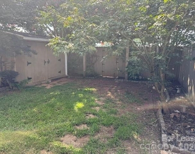 126 Marshland Lane - Photo Thumbnail 8
