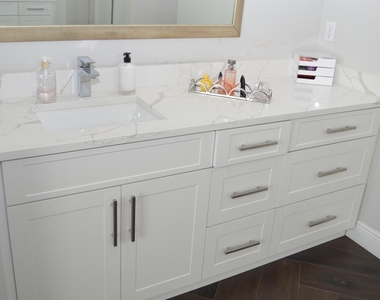 9242 Olmstead Drive - Photo Thumbnail 19