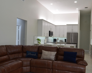 9242 Olmstead Drive - Photo Thumbnail 8
