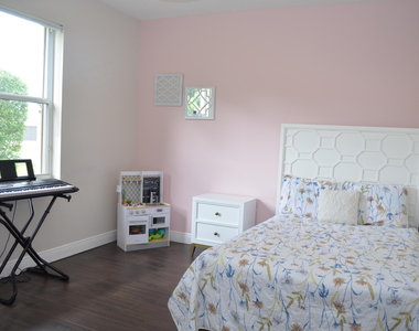 9242 Olmstead Drive - Photo Thumbnail 23