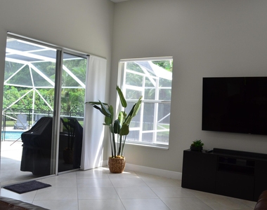 9242 Olmstead Drive - Photo Thumbnail 6
