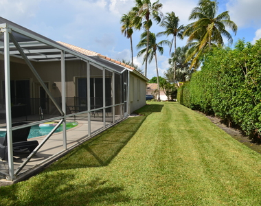 9242 Olmstead Drive - Photo Thumbnail 32