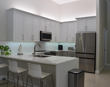 9242 Olmstead Drive - Photo Thumbnail 9