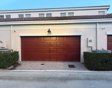810 Nw 83rd Lane - Photo Thumbnail 30