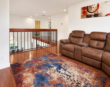 1710 Shoreside Circle - Photo Thumbnail 15