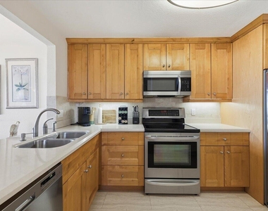 2929 S Ocean Boulevard - Photo Thumbnail 6