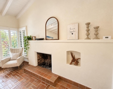 222 Se 16th Avenue - Photo Thumbnail 4