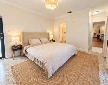 222 Se 16th Avenue - Photo Thumbnail 24