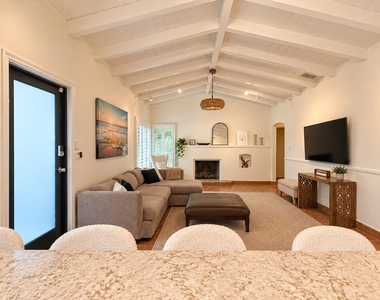 222 Se 16th Avenue - Photo Thumbnail 16