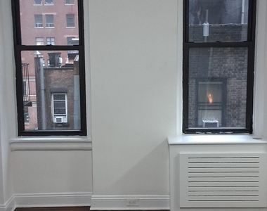 140 East 46th Street - Photo Thumbnail 11
