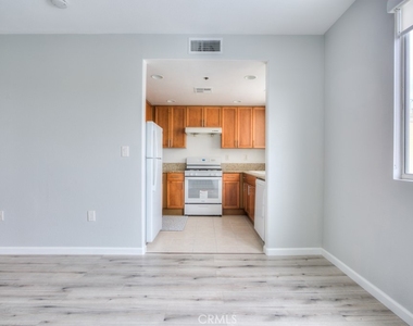 580 W Main - Photo Thumbnail 13